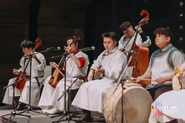 就在今晚！！“逐梦青春”安达班主题音乐会来达茂啦～