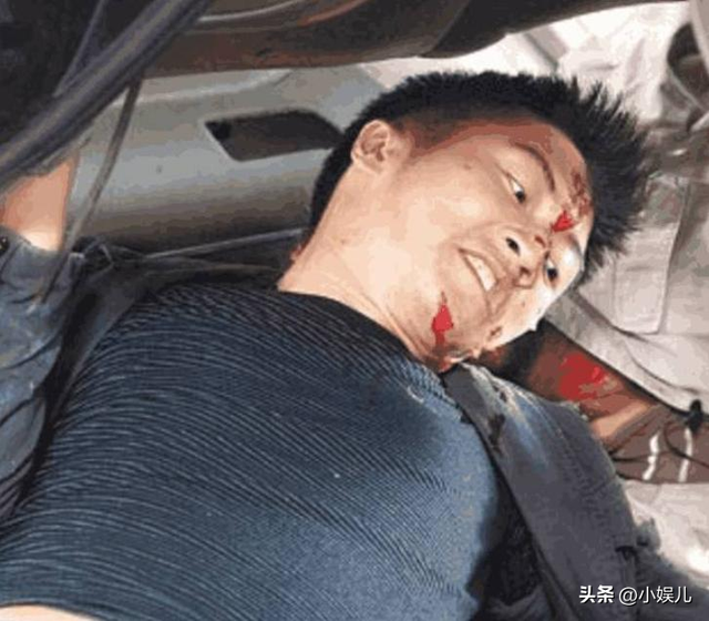 王菲也没想到，自己宝贝11年的男友谢霆锋，居然是个“扶妹魔”