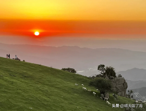 西安出发2天1夜玩转陇县高寒川：风车草原上的星空露营之旅!