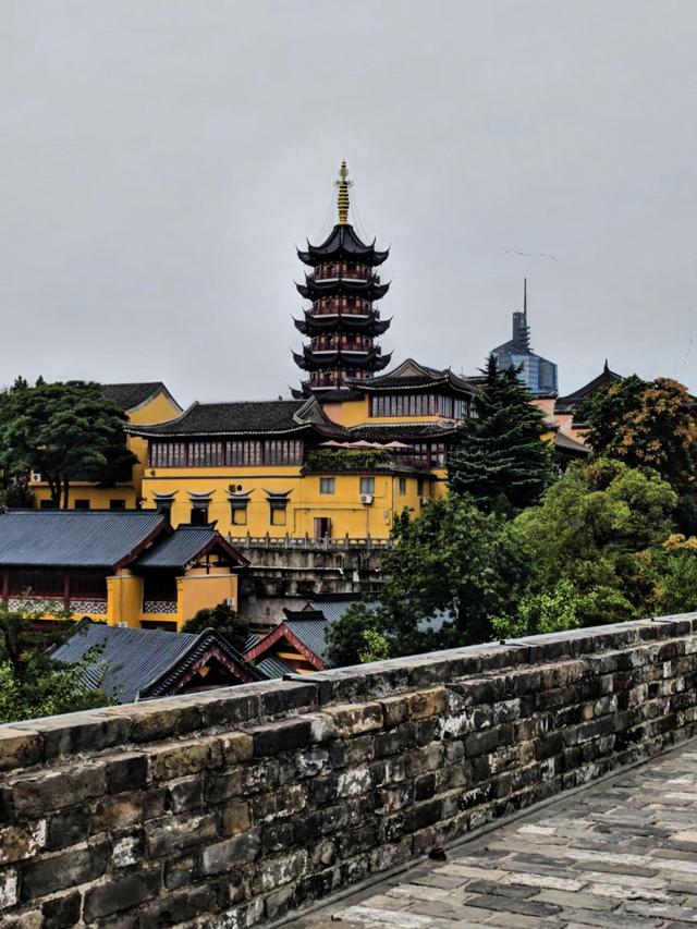 世界上只有中国江苏省南京市才有的全球 “独一无二的10大奇景”