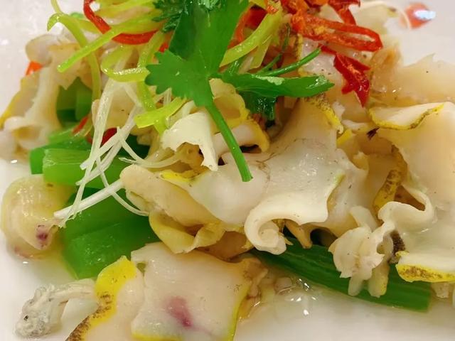 我大连人，在山东吃了顿海鲜，说几句肺腑之言，全都是真感受