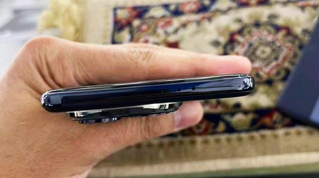 内置8000mah海量大电池，这款国产荣耀千元机，续航胜过充电宝