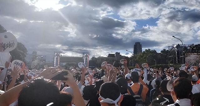 美专家的意见一致：当中国统一台湾时，美国只有一条路可以走