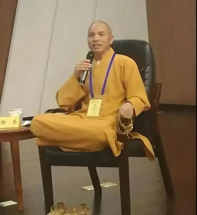 临危受命后直接掀翻释永信式商业，少林寺新住持，到底什么来头？
