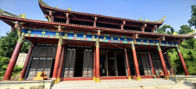 从乾龙湖的蝉声到灵音寺的禅声