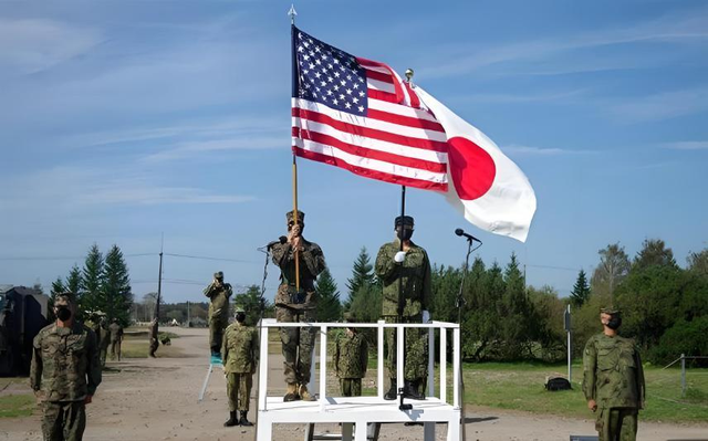 “中国向日本军舰连开两炮”，日媒相当不服气，日本高层不敢吭声