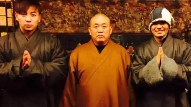 释永信倒台后，老乡才敢说实话，当年他想两三万一户买下整个村