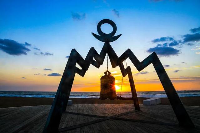 董宇辉向世界推荐，“请花几天时间去山东”！