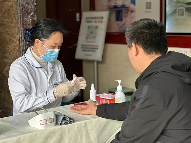调查发现：男性若长期不喝酒，用不了4个月，身体或出现9大改变