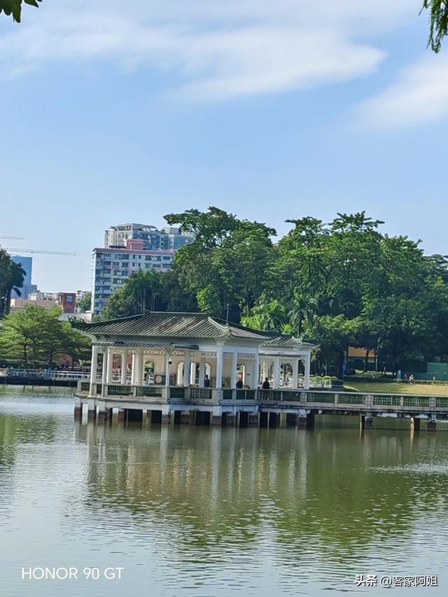 秋日的天河公园