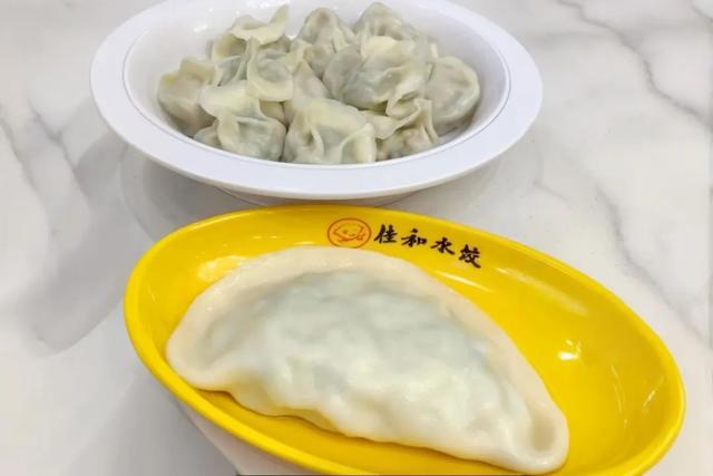 4元的海鲜面，清澈的玻璃海，这里的神仙生活真是让人来了不想走