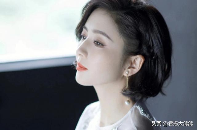 离婚4年，42岁佟丽娅高调官宣喜讯	，陈思诚终为自己的错误买了单