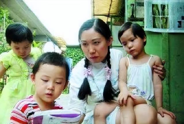 19岁被强暴21岁未婚生三娃，26岁成56岁老男人玩物，到底谁害了她