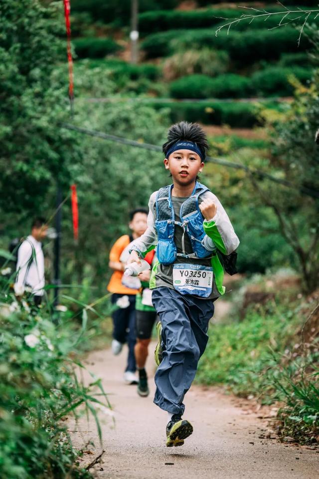 一叶见青山 万人证雅集 | 第十届大武夷超级山径赛圆满完赛