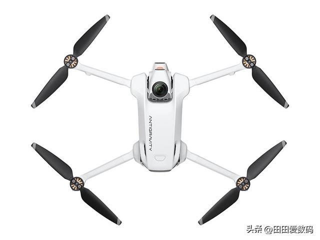 Insta360 技术加持！ Antigravity A1 无人机 8K 全景拍摄，零盲点视角