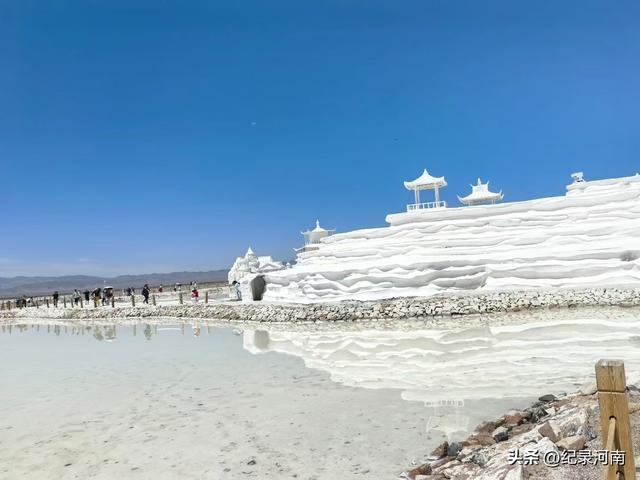 浪浪山的晚风，吹醒了谁的梦