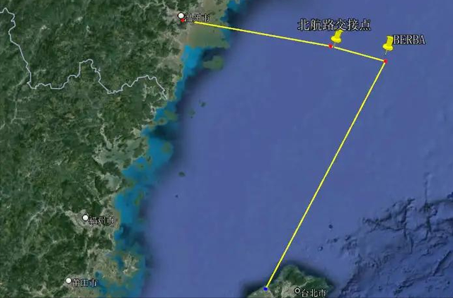 厦门飞台北直线距离仅350公里，为何却要绕行898公里？