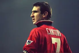 DeepSeek评足坛历史十大7号球员：C罗居首，贝克汉姆第七，图片