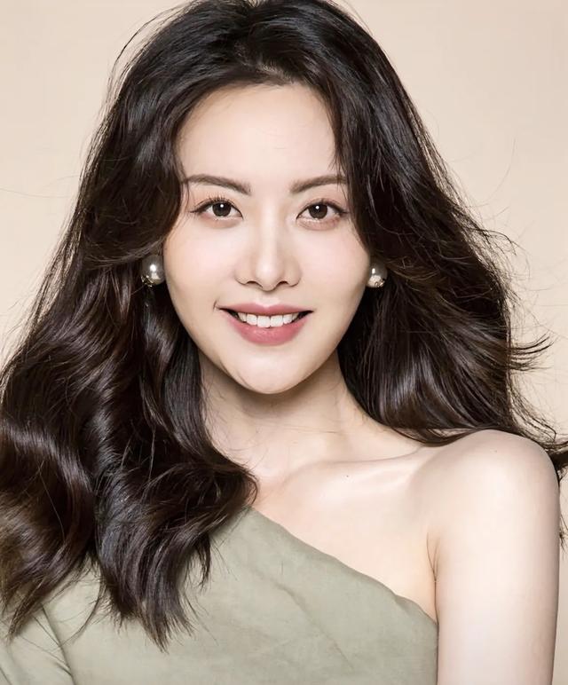 18位来自北京的女艺人，每一位都才貌俱全，你最欣赏哪一位？