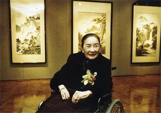 宋美龄贴身护士揭秘：她晚年在美国时，经常嘟囔“没有铜钿”