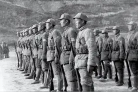 两年间兵力翻十倍，杀敌300万，东北野战军为何能扩张的如此迅速图片