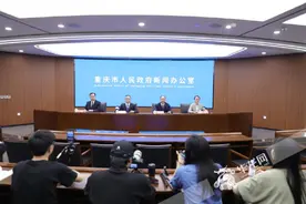 重庆全面开展燃气表专项抽检 已抽查16个住宅小区、11家供气企业库房工地燃气表图片