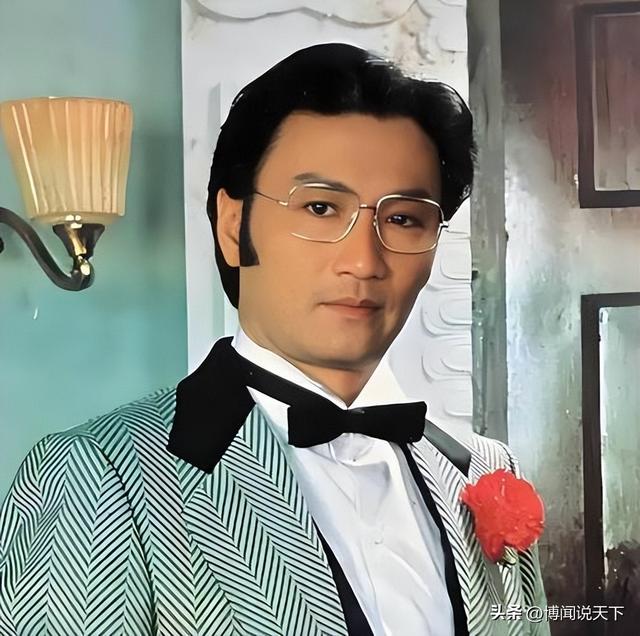 豁出去了！自曝私密事的Coco，没给89岁的谢贤留一点体面