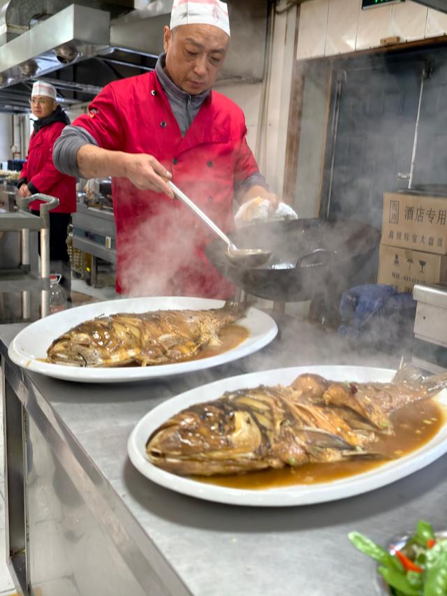 踏雪寻鱼：在杜尔伯特，我亲历了千米巨网破冰而出的震撼