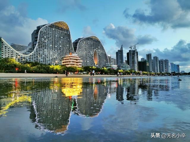 广西北海和海南三亚都去旅居过，实话实说，这两个地方差别挺大的