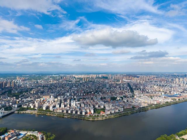 湖北省年轻的城市，设市至今只有20年，被誉为“鄂北明珠”