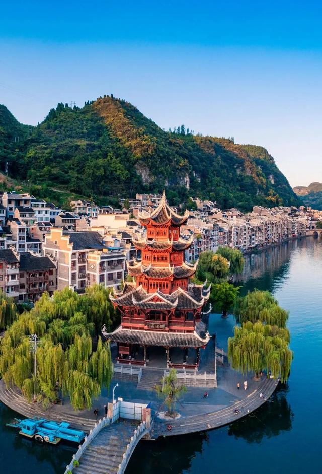 8～9月散心一定要去的4个古镇，不要门票，挑一个马上出发！