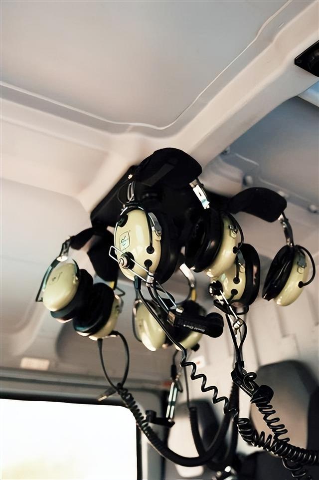 王哥庄街道搞大事！“空中经济” 新赛道启动，低空旅游让崂山美景 “从天看”