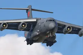 首次！7架歼-10C飞往埃及，传闻多年的48架订单终于要落地了？图片