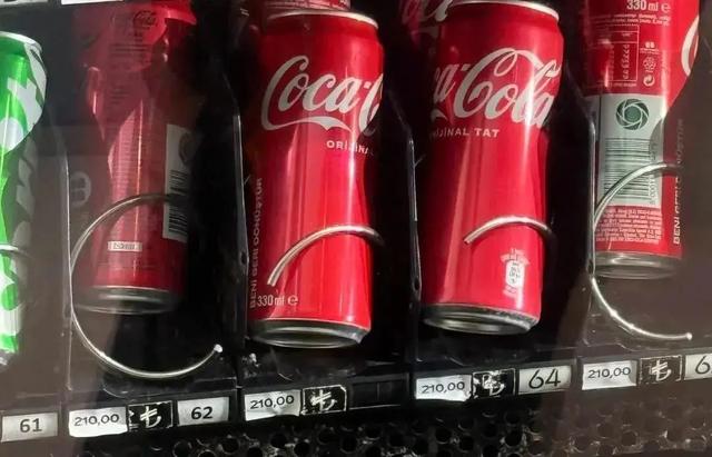 土耳其免签狂欢，第一批免签去土耳其的中产，已经破产了