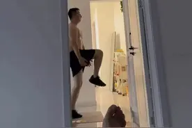 老公突然开始锻炼减肥，晚饭也不吃了，网友：中年男人的新风尚！图片