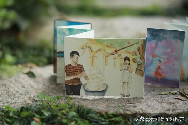 「游客说」“玩一趟新疆，我画了满满两本”