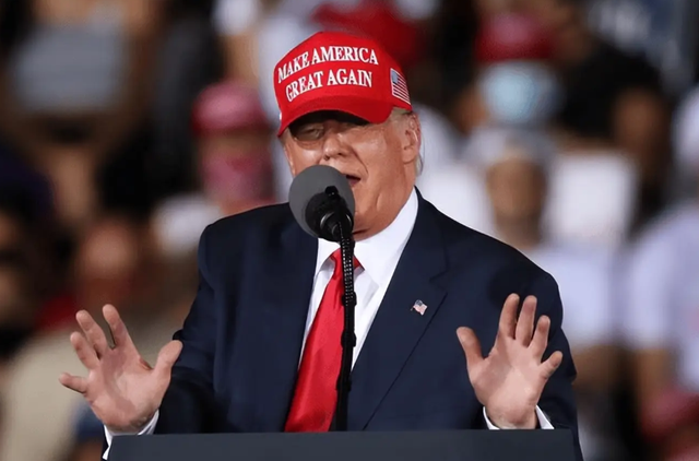 果然不出所料！高市早苗“黑料”被扒出	，她最大的敌人并非中国