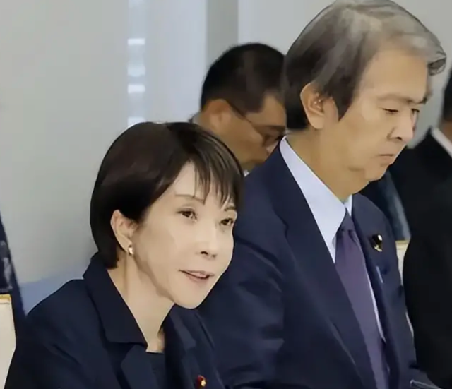 24小时内，台海爆出两个重磅消息，高市早苗反击计划已全面出炉！
