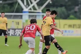 大瓜！中国女足球员被曝当小三，收钱开房，男方是球员+妻子怀孕图片