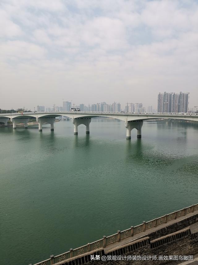 广西壮族自治区南宁市邕江大桥.民生广场