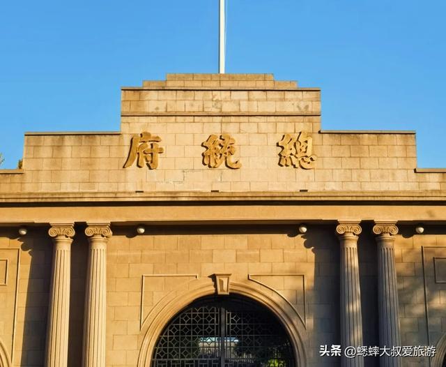 2025南京旅游一天最佳路线如何规划？有什么美味佳肴与注意事项？