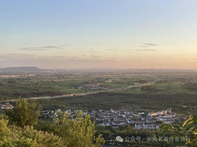 夜骑大美六合,马头山观日落。