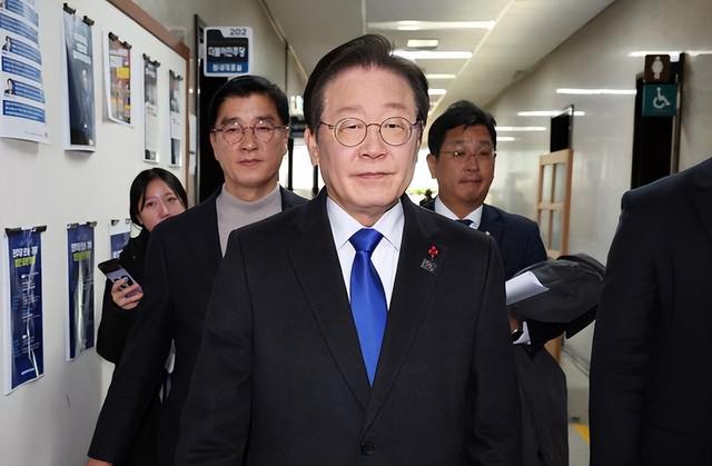 李在明抵达北京，不到24小时	，对华称呼变了，还去了一个特殊地方