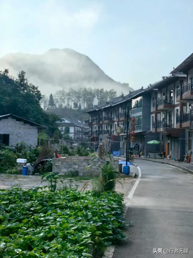 多彩贵州自驾游之小七孔山村清晨