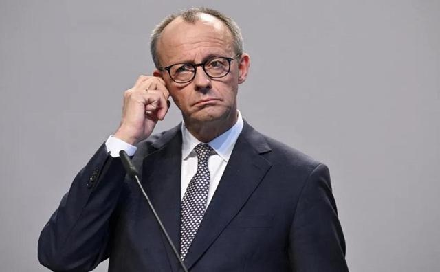 谈判结果出来了！乌克兰拒绝认怂，英法德提出新方案，特朗普表态