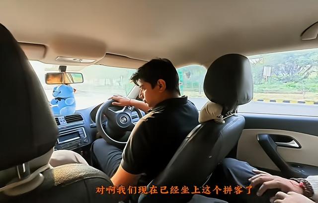 东北小伙闯印度，窜稀5天，参观火葬场发现骨灰撒恒河，恶心坏了