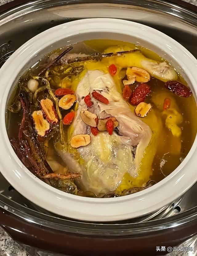 花胶淮山鸡肉黄芪汤 花胶淮山煲鸡汤的功效
