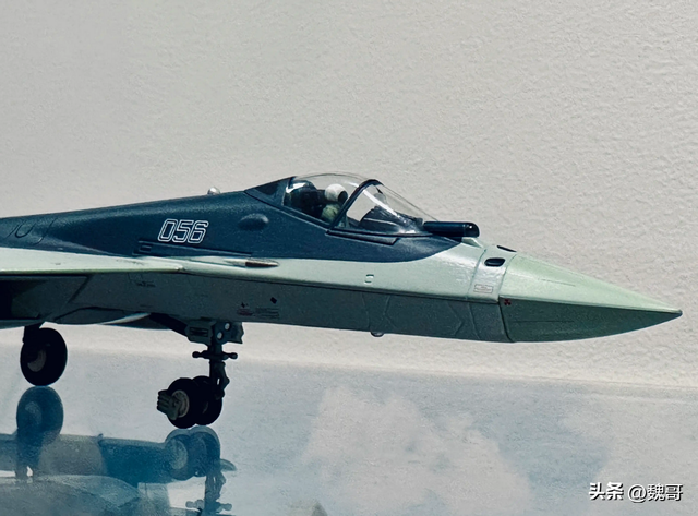 藏了15年的秘密，俄罗斯苏-57弹舱首次公开，和中美设计完全不同