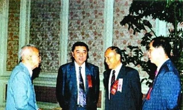 从县委书记直升省委书记，升迁堪比“坐火箭”，一生政绩斐然！