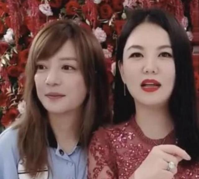 胃癌传闻真相大白半年	，49岁赵薇再迎坏消息，连累的何止闺蜜李湘